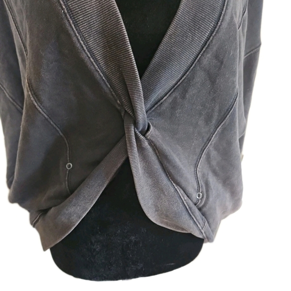 Free People Movement Womens Faded Black Go For Gold Reversible Pull Over M - Picture 8 of 16